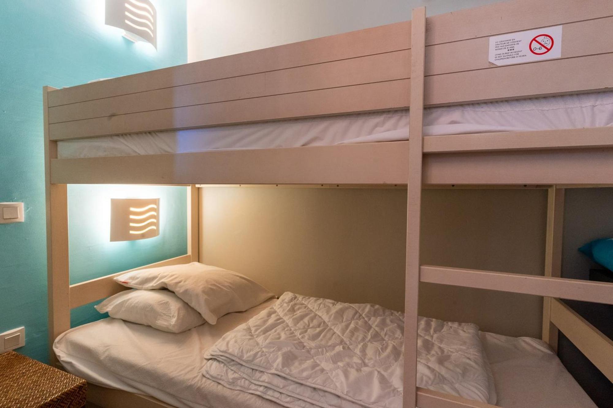 Appartement Beautiful Flat With Swimming Pool Tennis Court And Private Car Parking 264 *