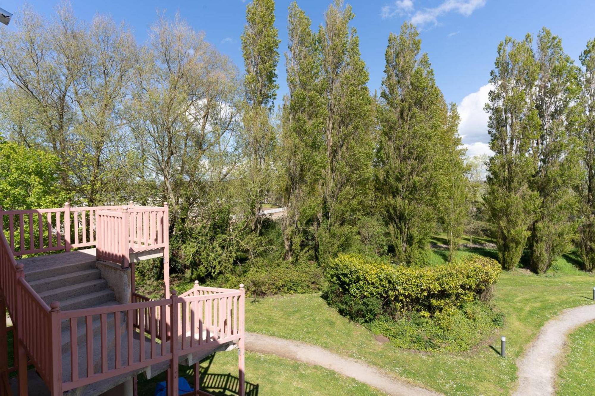 Beautiful Flat With Swimming Pool Tennis Court And Private Car Parking 264 Appartement Le Touquet-Paris-Plage